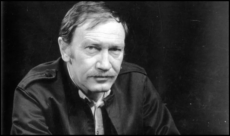 Turgut Uyar / Neşe Kazan
